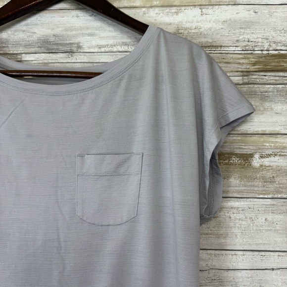 Arc'teryx Women's A2B Scoop Neck Shirt Size Medium In Athena Grey - Picture 3 of 7